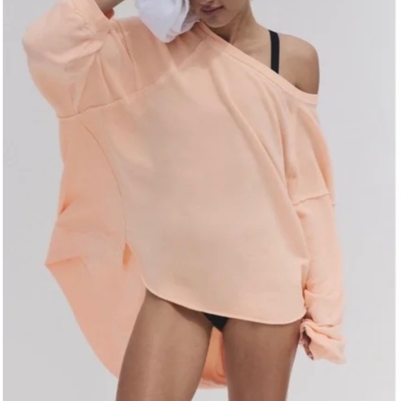 Free People FP Movement One To Beat Pullover - Pastel Peach - Medium - Picture 1 of 12